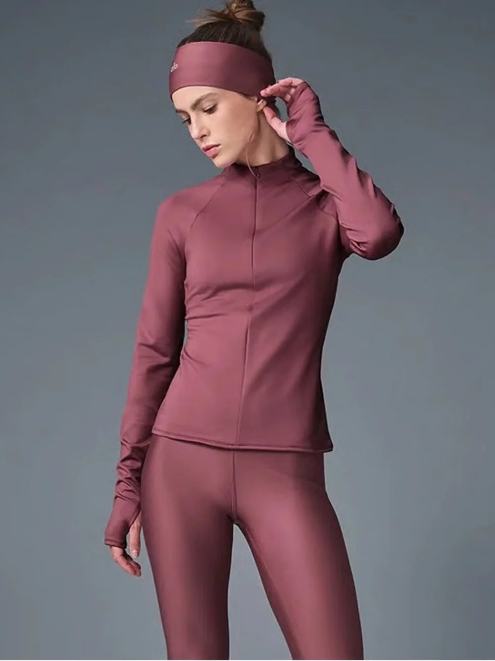ALO Yoga Airlift Winter Warm 1/4 Zip Long Sleeve in Burgundy Truffle - S EST.